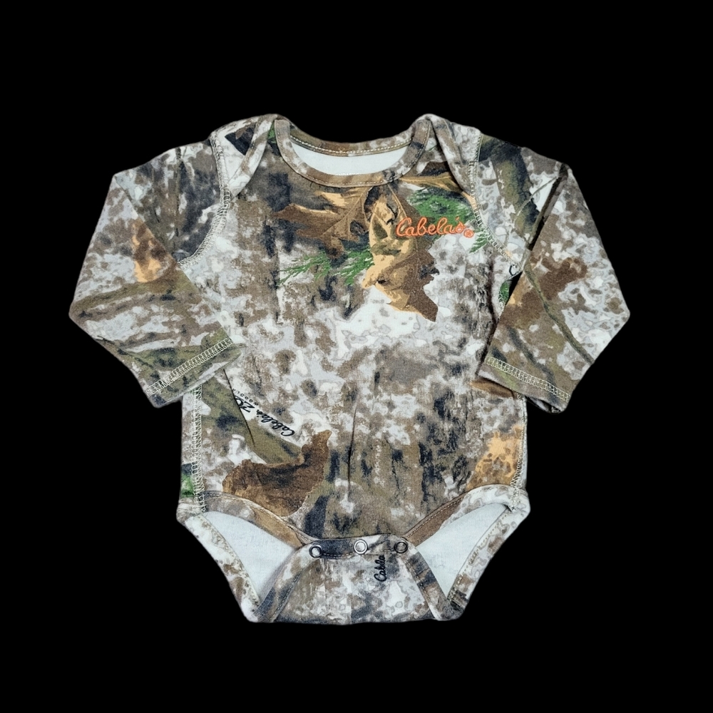 Cabelas long sleeve onsie 0-3